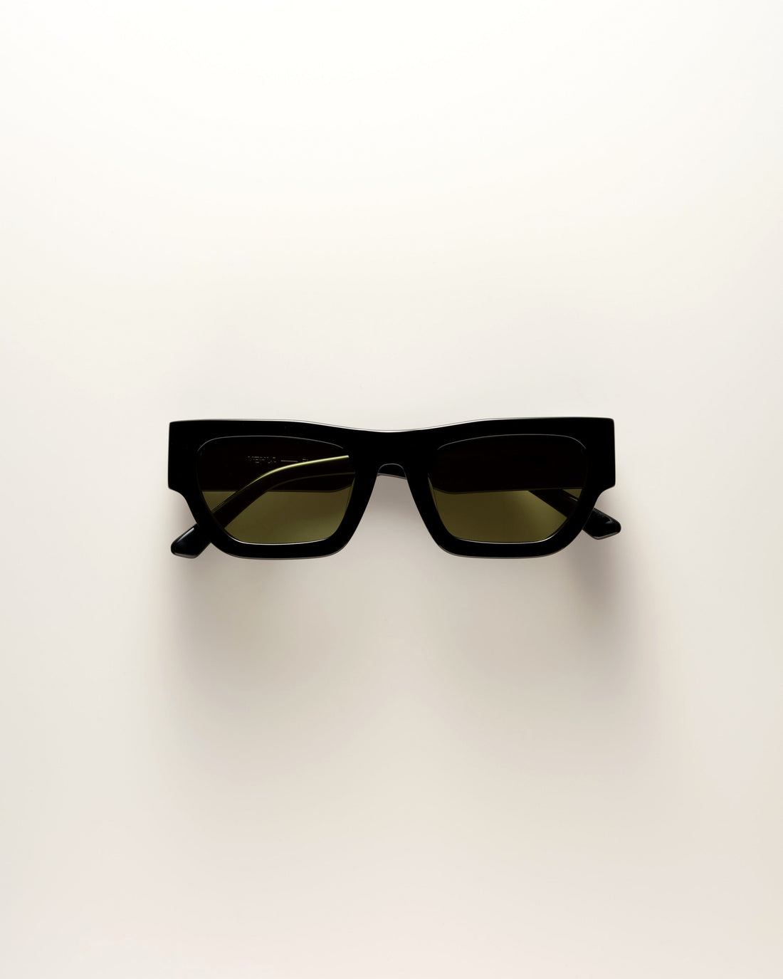 VEHLA Finn Sunglasses - Black/Khaki