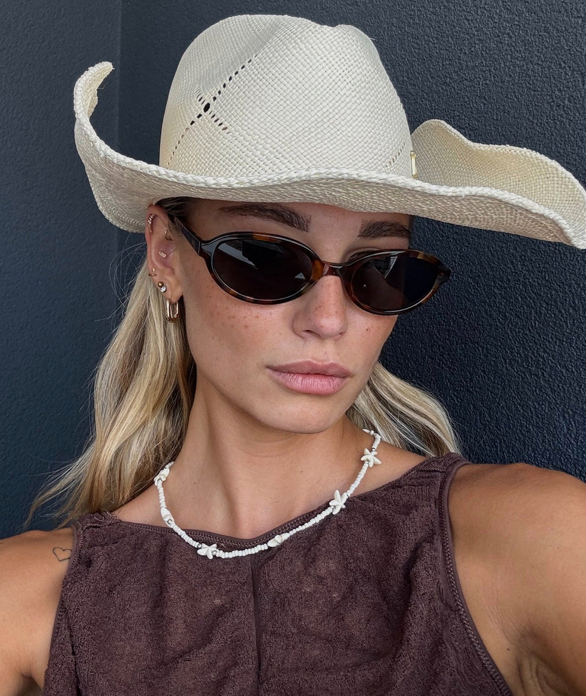 VEHLA June Sunglasses - Tort/Smoke