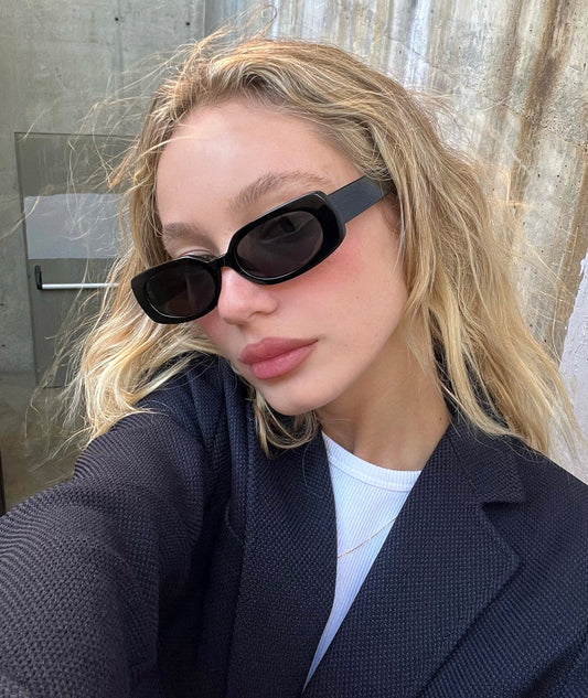 VEHLA Olsen Sunglasses - Black/Smoke