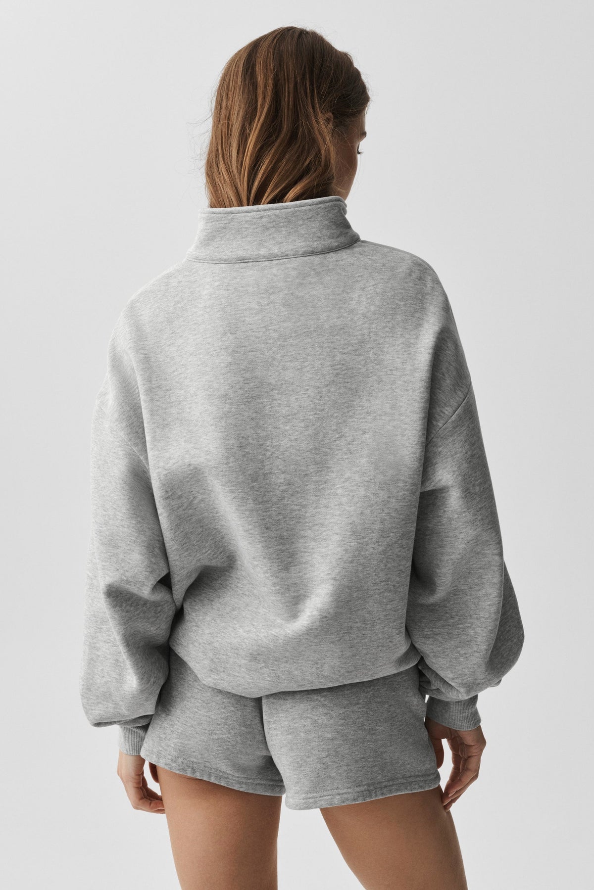 Alo Yoga Accolade 1/4 Zip Pullover - Athletic Heather Grey