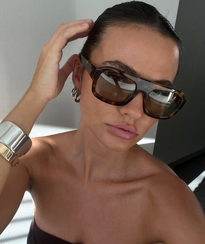 VEHLA Kaia Sunglasses - Tort/Sage