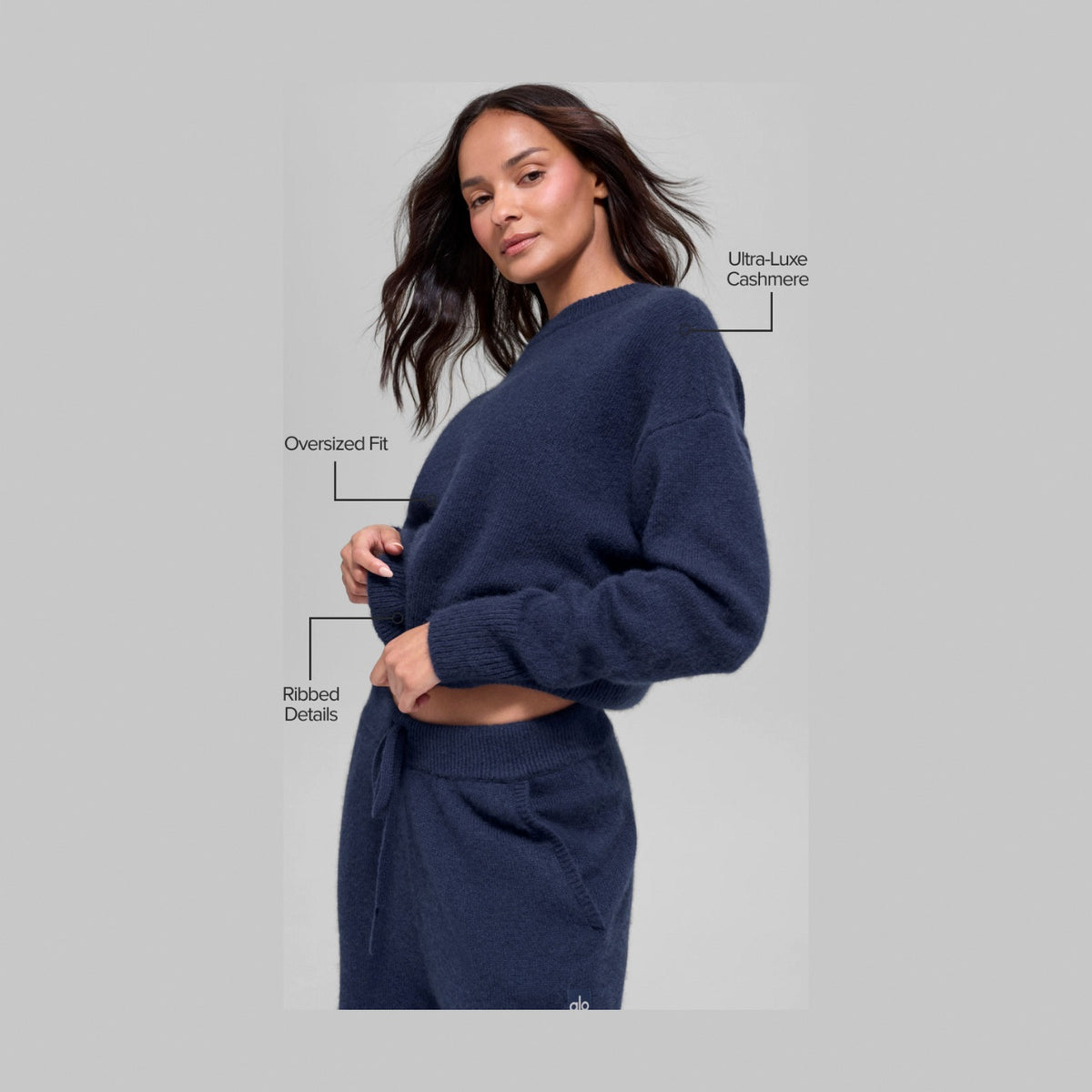 Alo Yoga Wool Cashmere Cropped New Class Crewneck Sweater - Navy