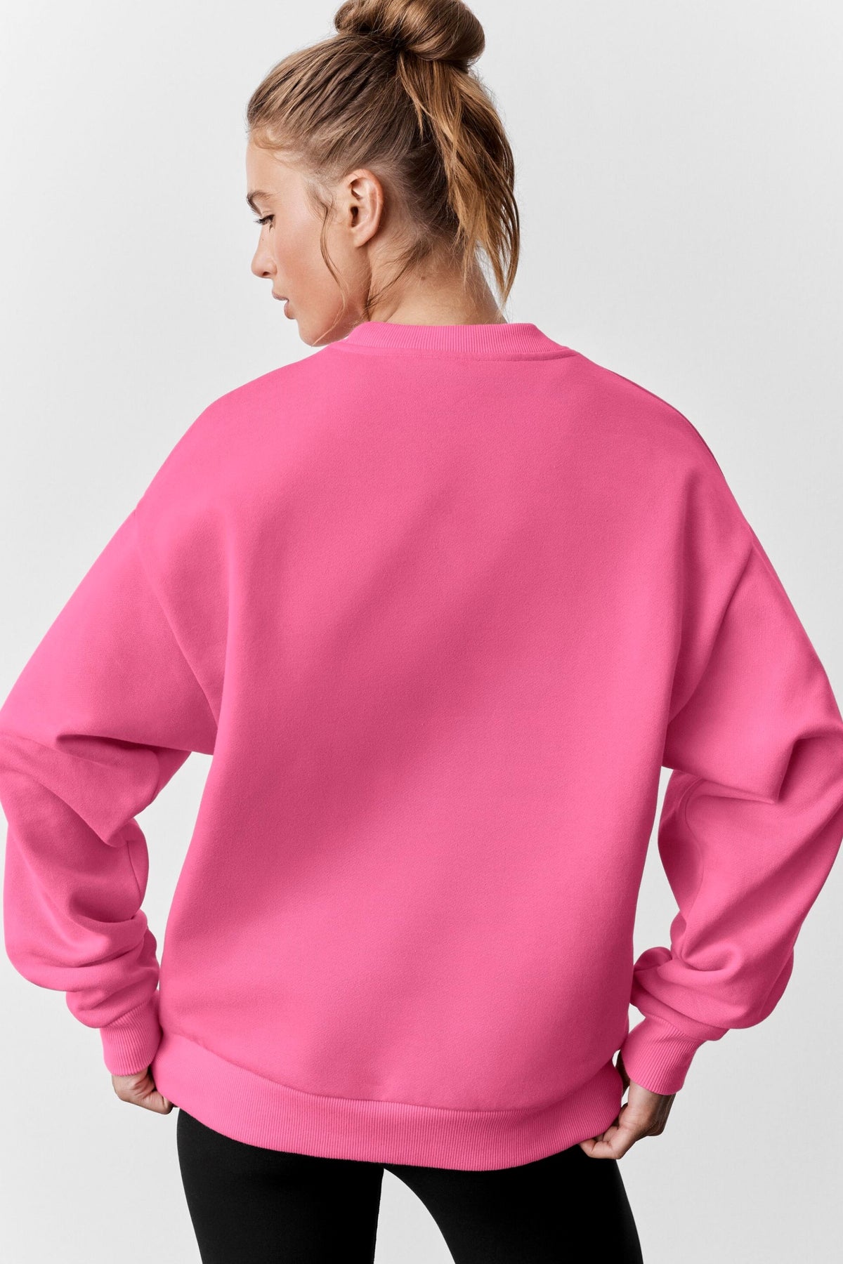 Alo Yoga Accolade Crew Neck Pullover - Paradise Pink