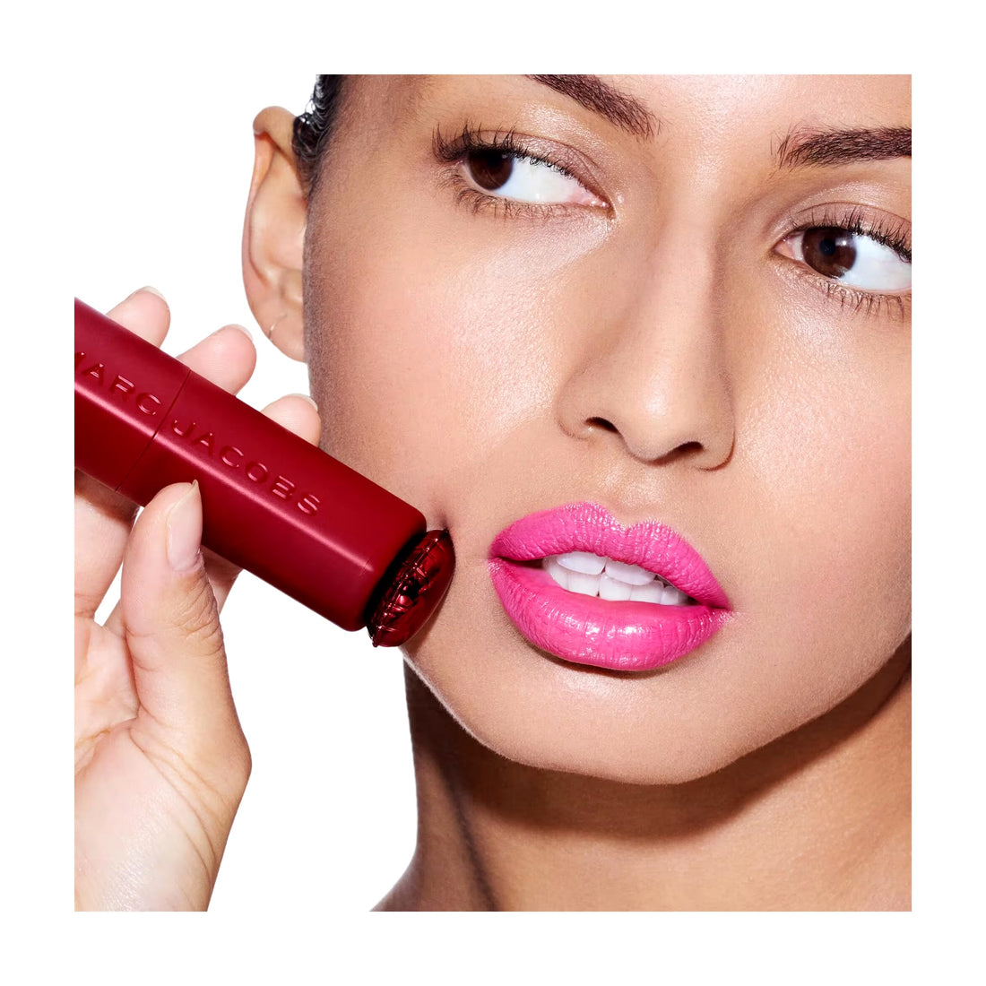 Marc Jacobs Heart On Lipstick - THAT'S HOT - INTENSE POP PINK