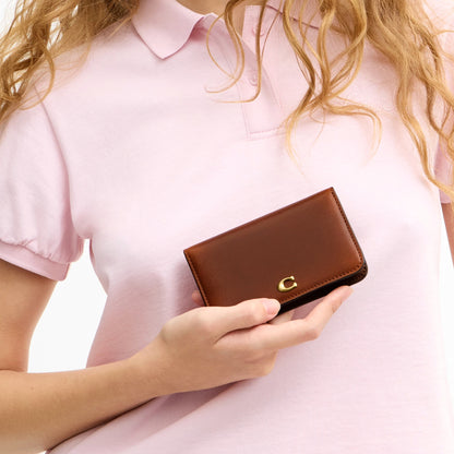 Coach Essential Slim Card Case In Loved Leather - Brass/Brown