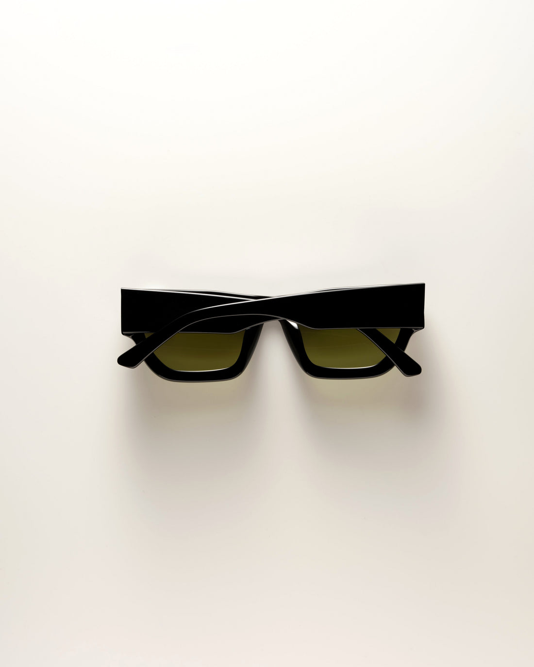 VEHLA Finn Sunglasses - Black/Khaki