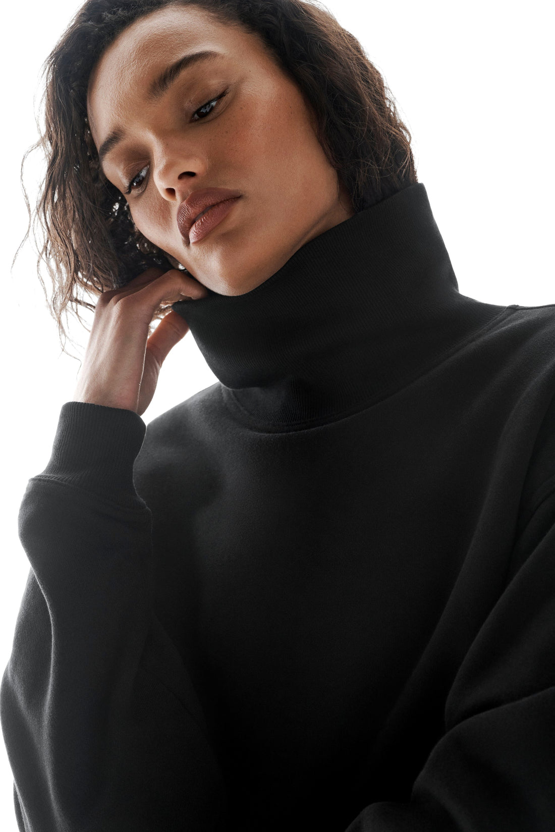 Alo Yoga Hazy Mock Neck Pullover - Black