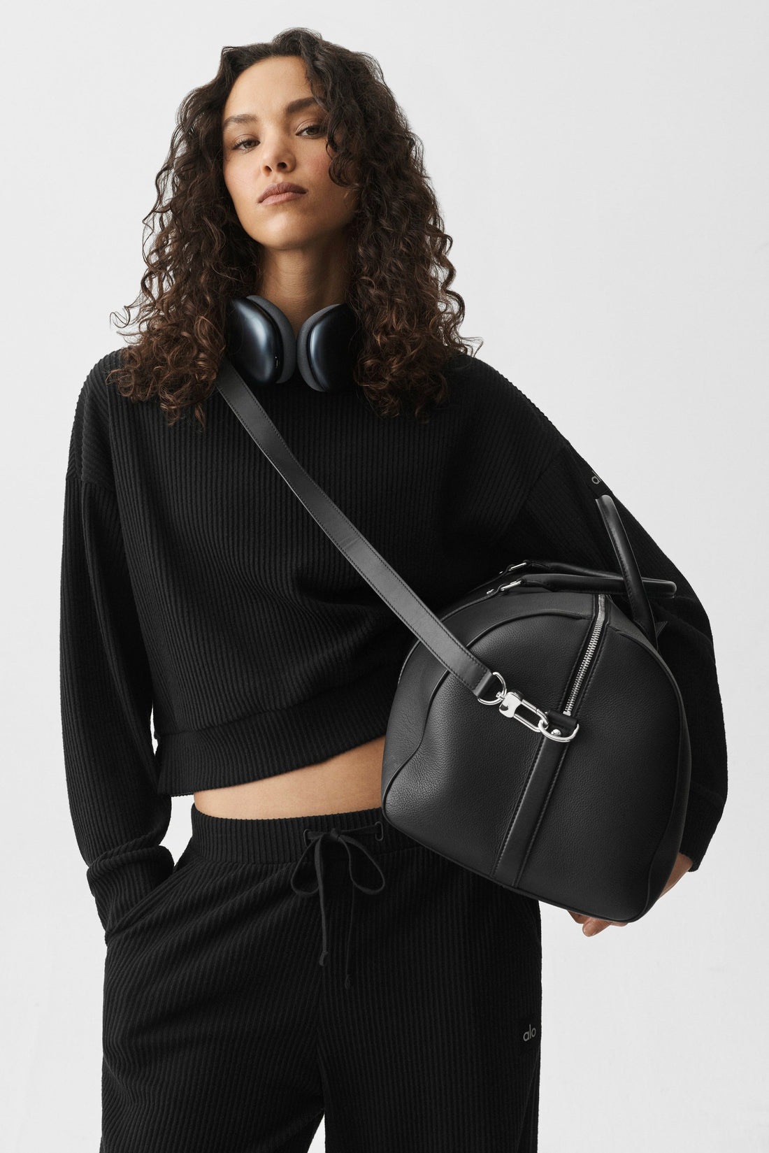 Alo Yoga Muse Crew Neck Pullover - Black