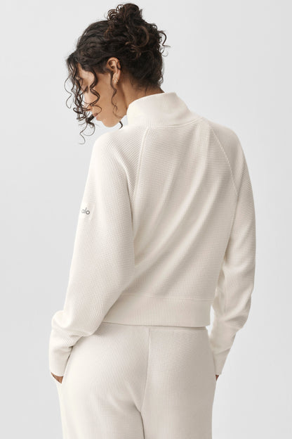 Alo Yoga Waffle Weekend Escape Mock Neck Long Sleeve - Ivory