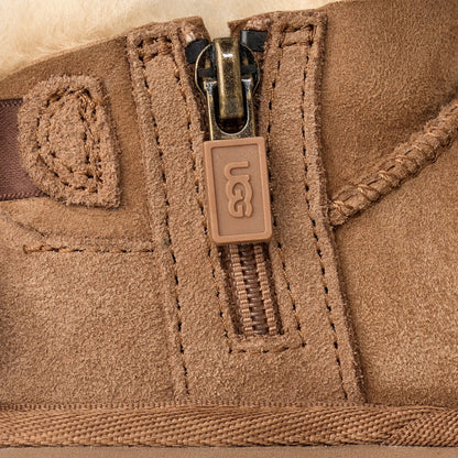 UGG Ultra Mini Bailey Bow - Chestnut