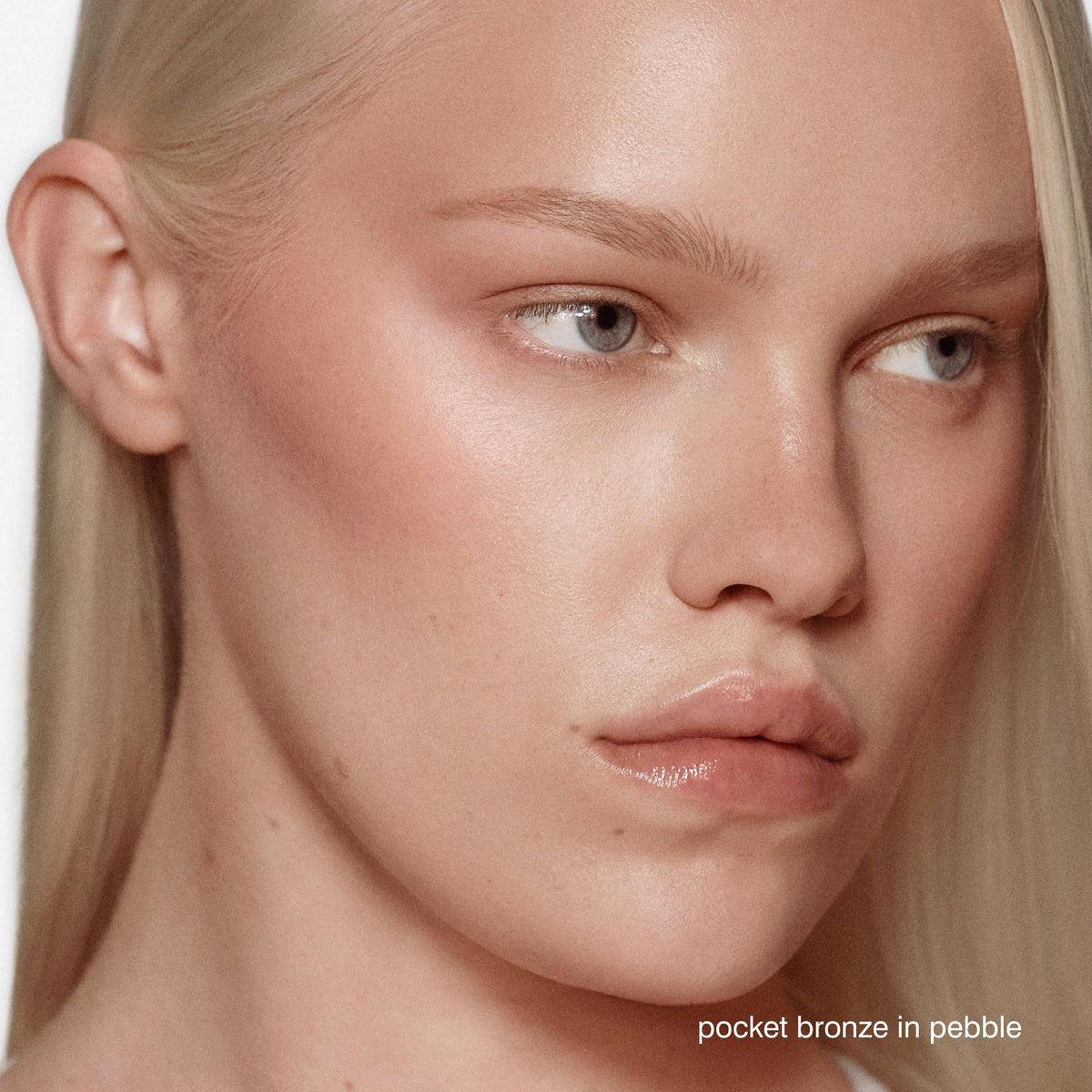 Rhode Pocket Bronze Long-Wearing Cream Bronzer - pebble