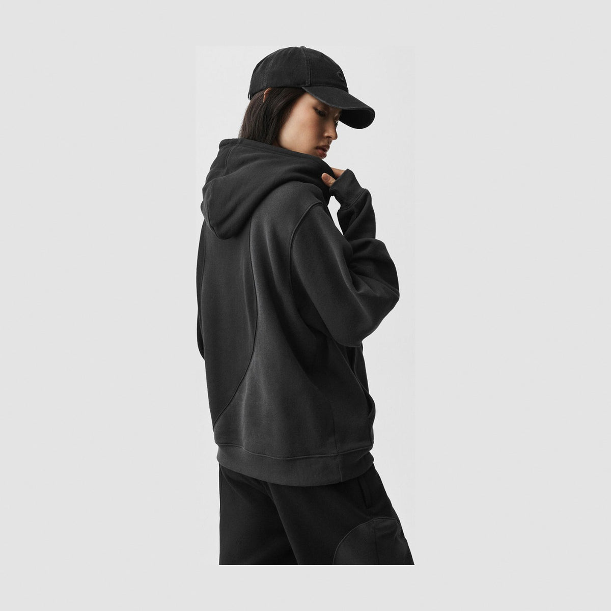 Alo Yoga Make Waves Hoodie - Vintage Black Tonal