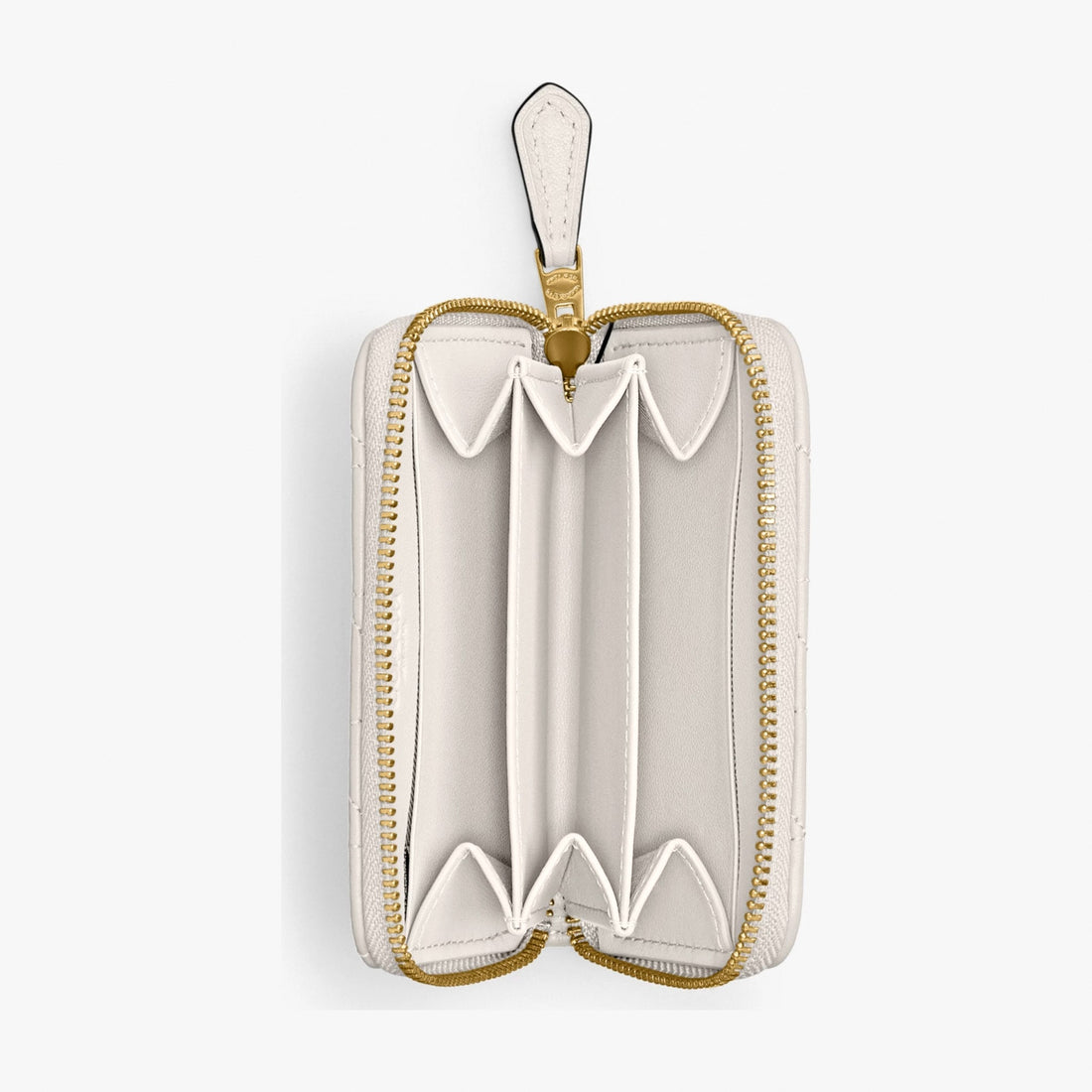Coach Essential Small Zip Around Card Case With Pillow Quilting - Brass/Chalk