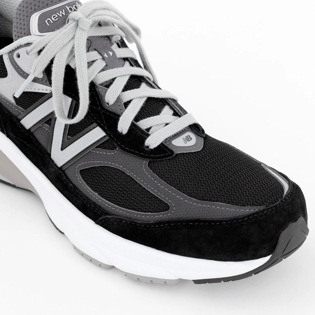 New Balance Made in USA 990v6 - BLACK with WHITE
