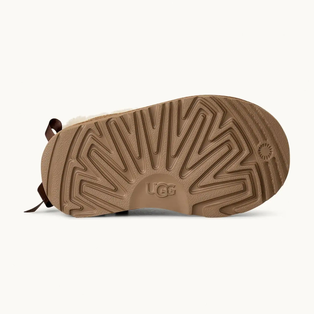 UGG Ultra Mini Bailey Bow - Chestnut