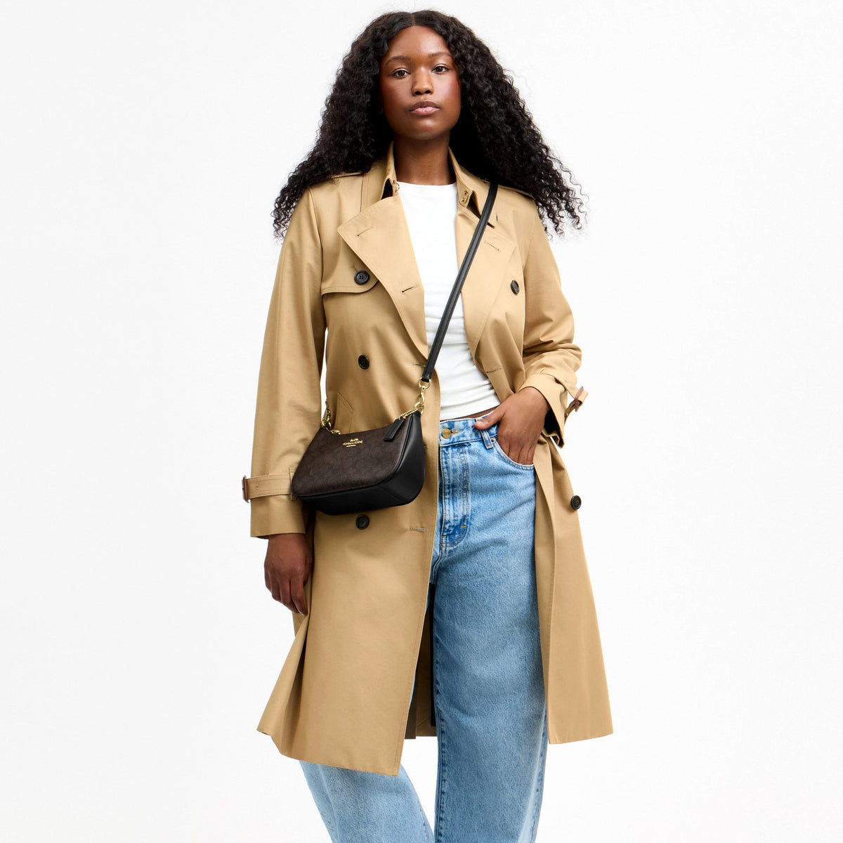 Coach Teri Shoulder Bag In Signature Canvas - Gold/Walnut/Black