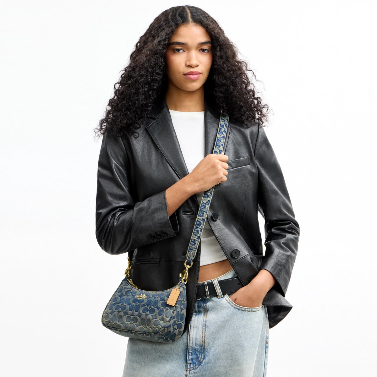 Coach Teri Shoulder Bag In Signature Regenerative Cotton Denim - Gold/Denim