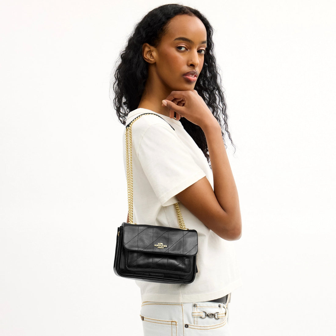 Coach Elodie Crossbody Bag 18 With Quilting - Gold/Black