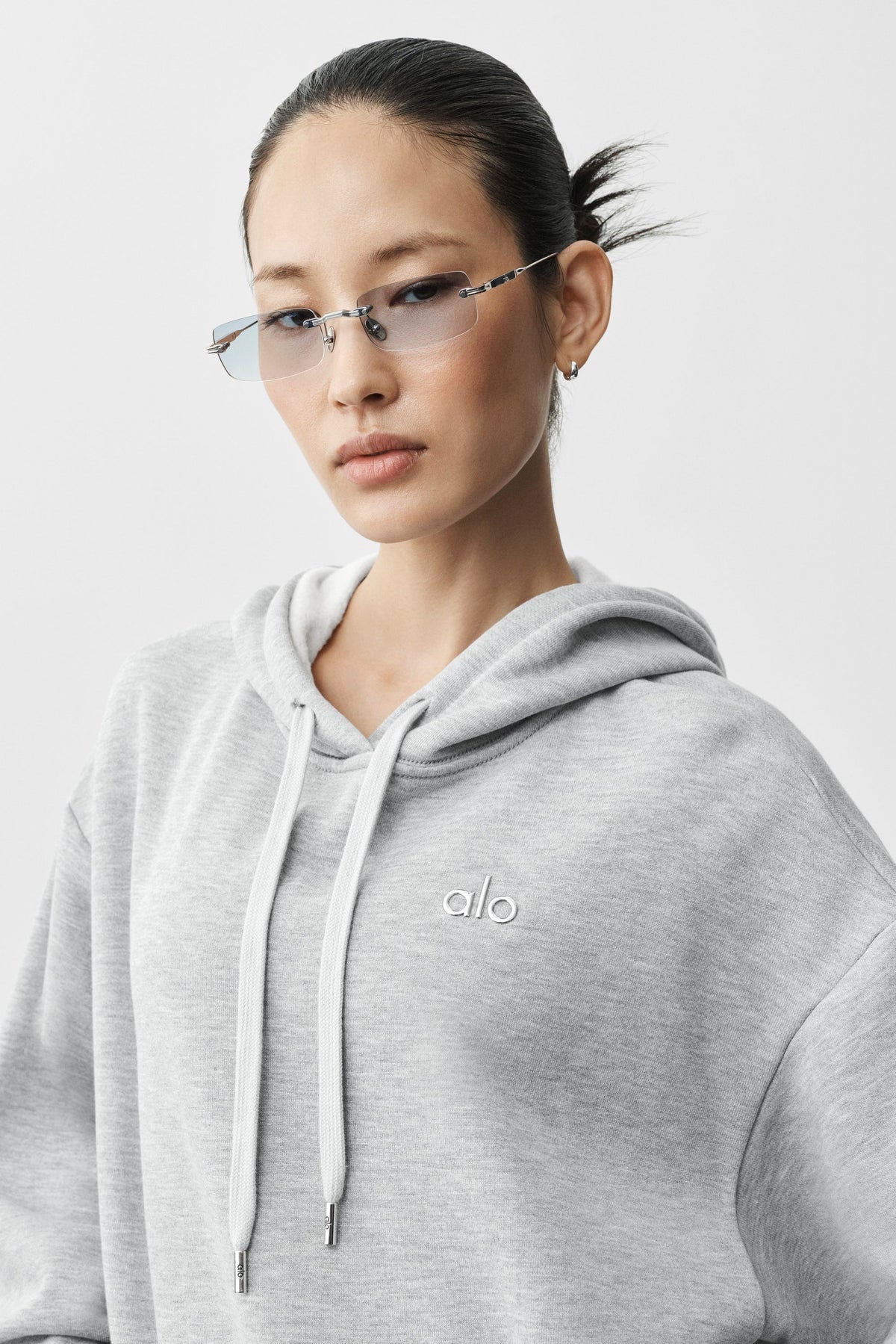 Alo Yoga Accolade Hoodie - Athletic Heather Grey
