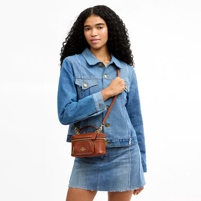 Coach Rainer Crossbody Bag 18 With Pocket - Gold/Cinnamon
