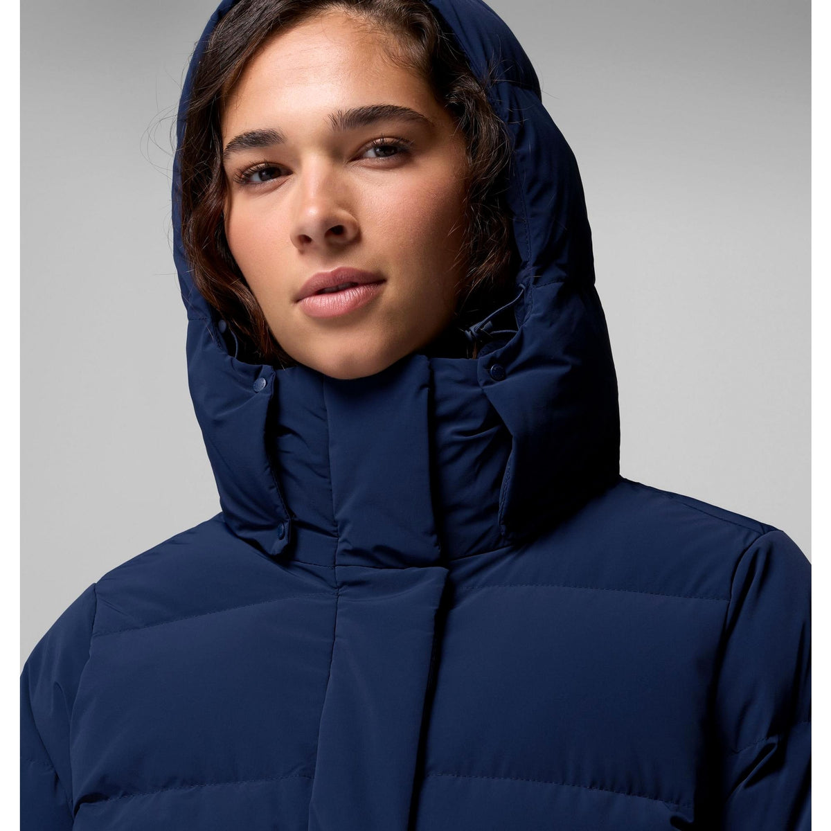 Columbia Women's Amaze Puff Mid Hooded Jacket - Collegiate Navy Matte
