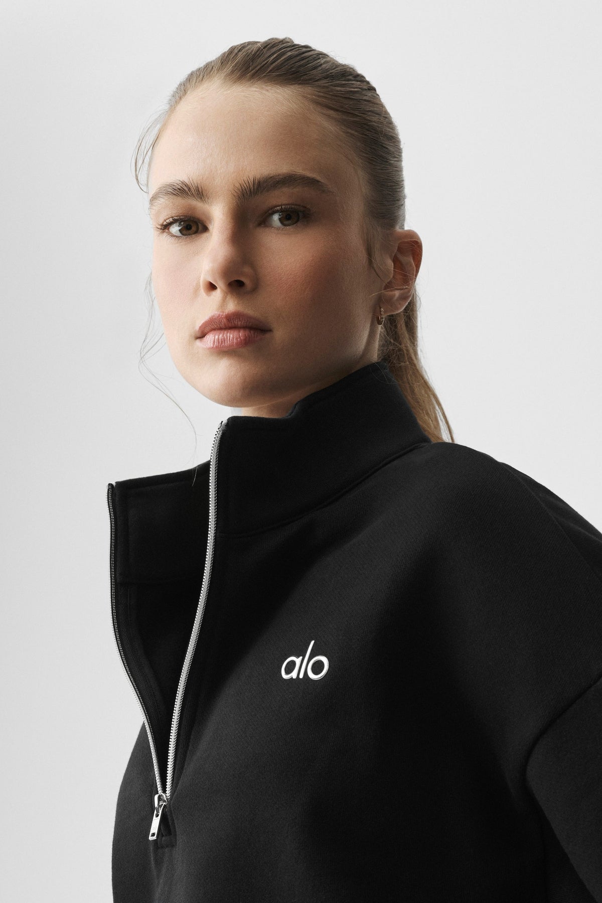 Alo Yoga Accolade 1/4 Zip Pullover - Black