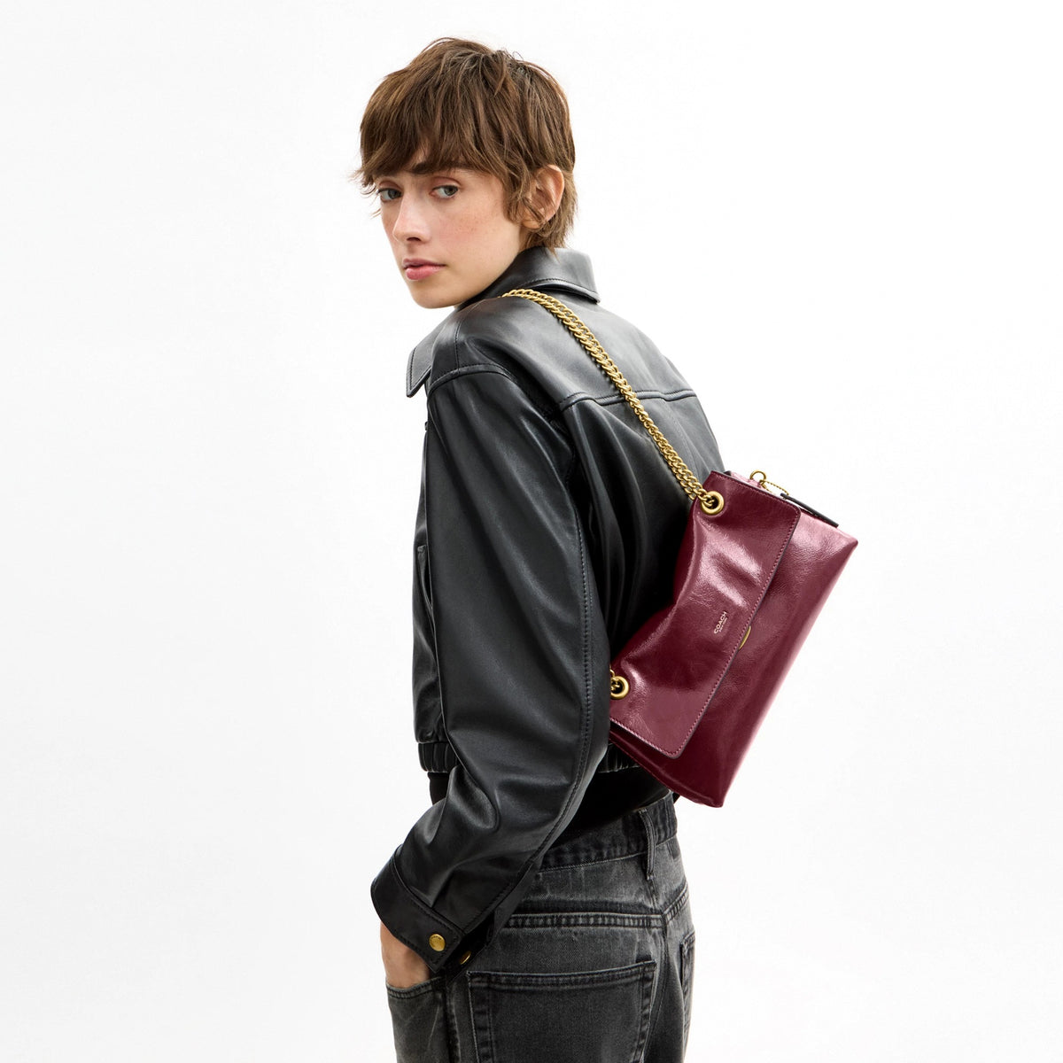 Coach Chelsea Shoulder Bag 26 With Chain - Brass/Dark Cherry