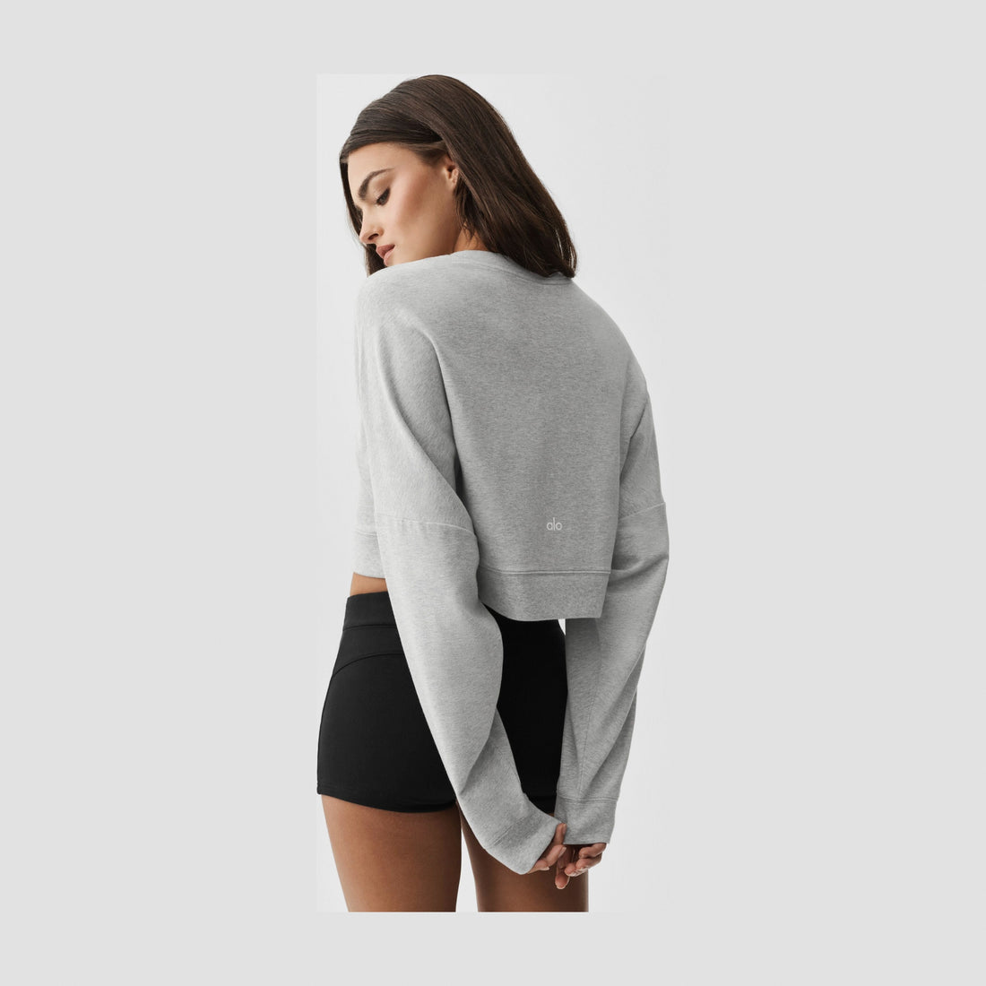 Alo Yoga Cropped Sway Crew Neck Pullover - Athletic Heather Grey