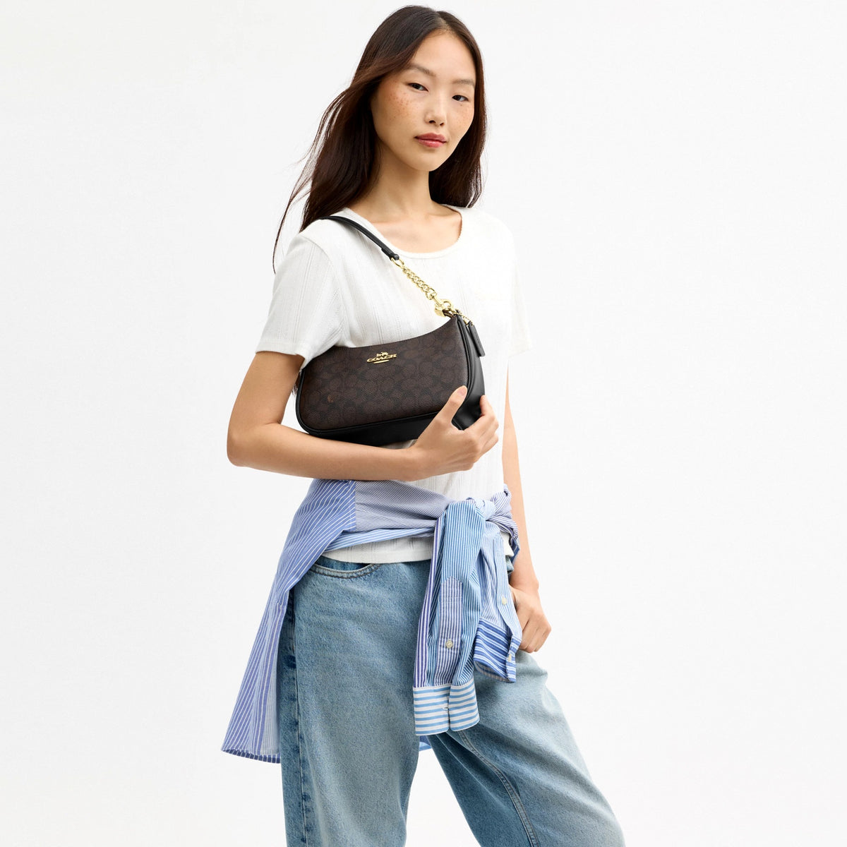 Coach Teri Shoulder Bag In Signature Canvas - Gold/Walnut/Black