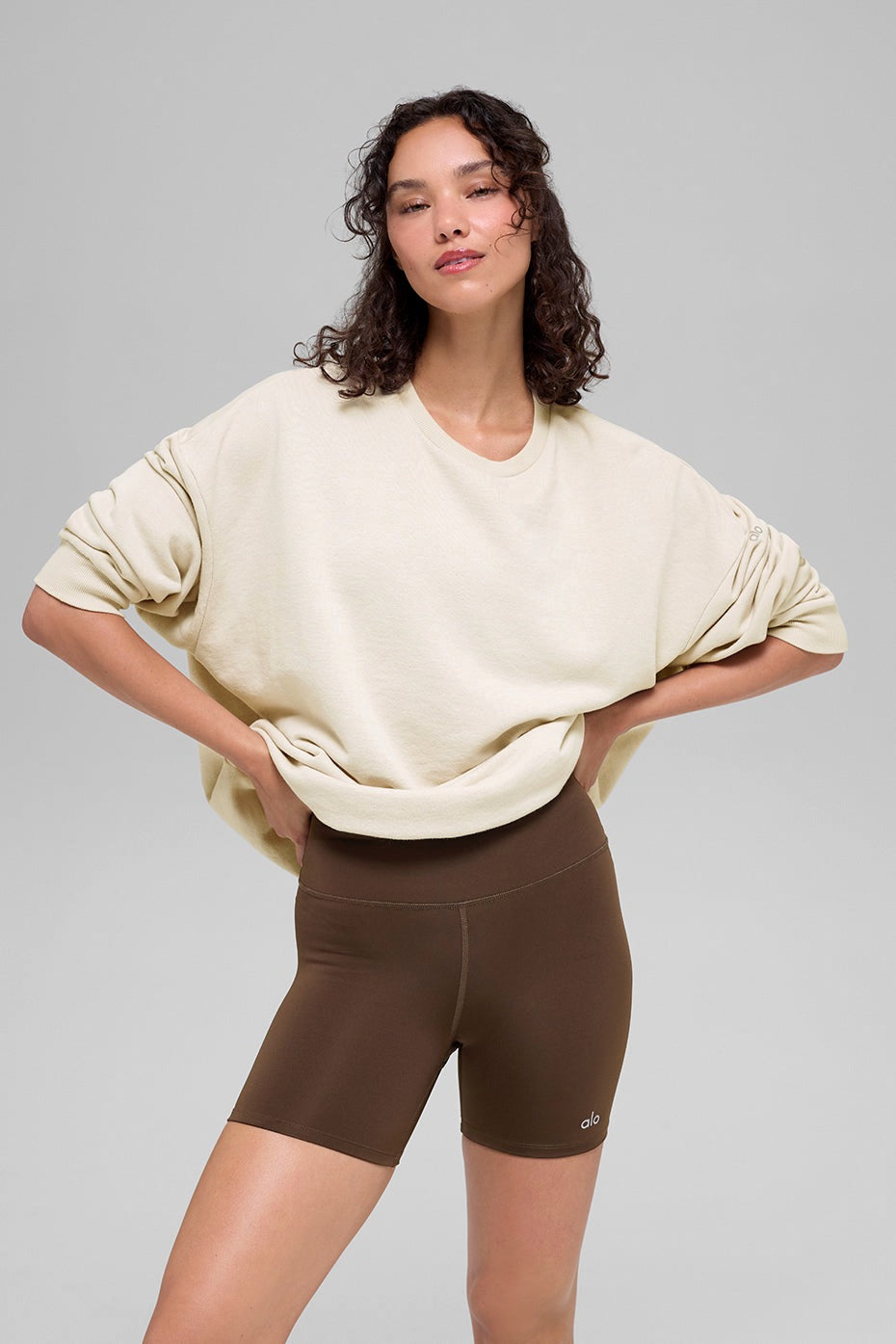 Alo Yoga Chill Crew Neck Pullover - Bone