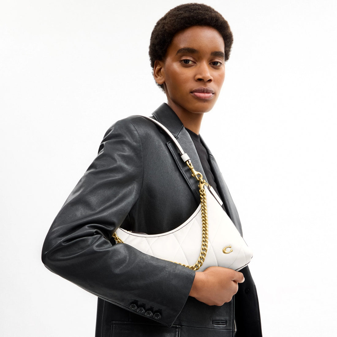 Coach Juliet Shoulder Bag 25 With Quilting - Brass/Chalk