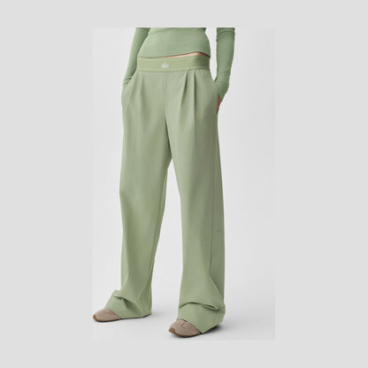 Alo Yoga Suit Up Trouser (Long) - Dune Grass