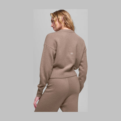 Alo Yoga Wool Cashmere Cropped New Class Crewneck Sweater - Chai Latte