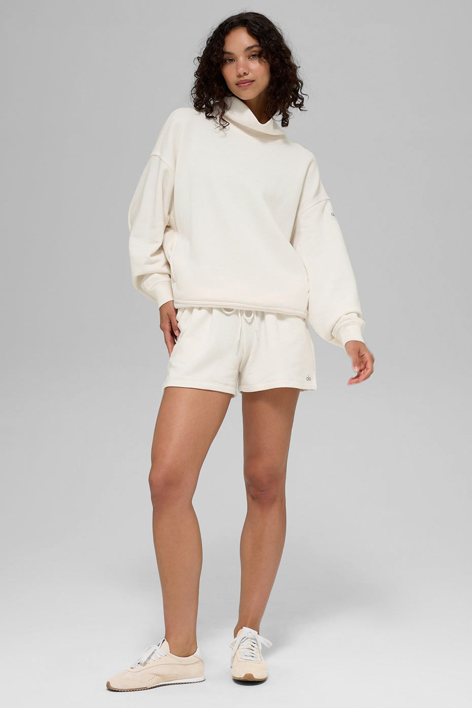 Alo Yoga Hazy Mock Neck Pullover - Ivory