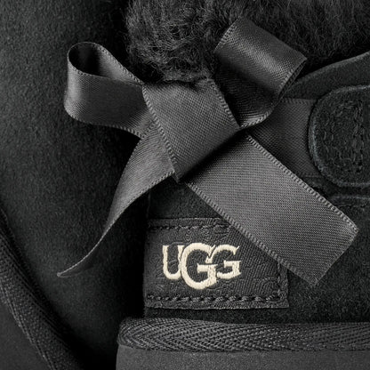 UGG Ultra Mini Bailey Bow - Black