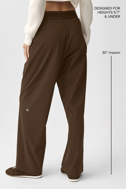 Alo Yoga Suit Up Trouser (Regular) - Espresso