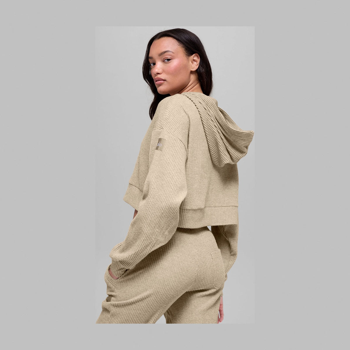 Alo Yoga Muse Hoodie - Gravel Heather