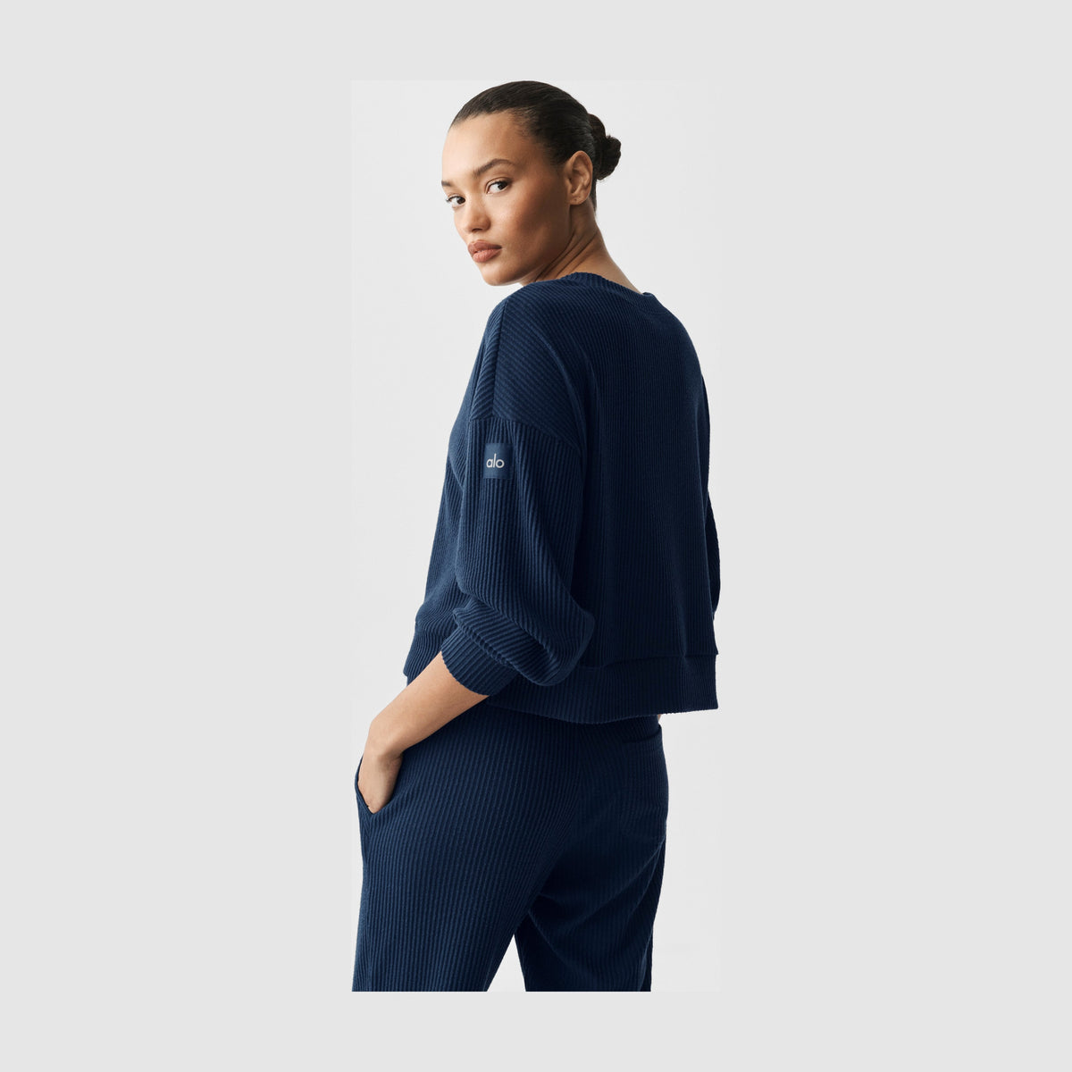Alo Yoga Muse Crew Neck Pullover - Navy