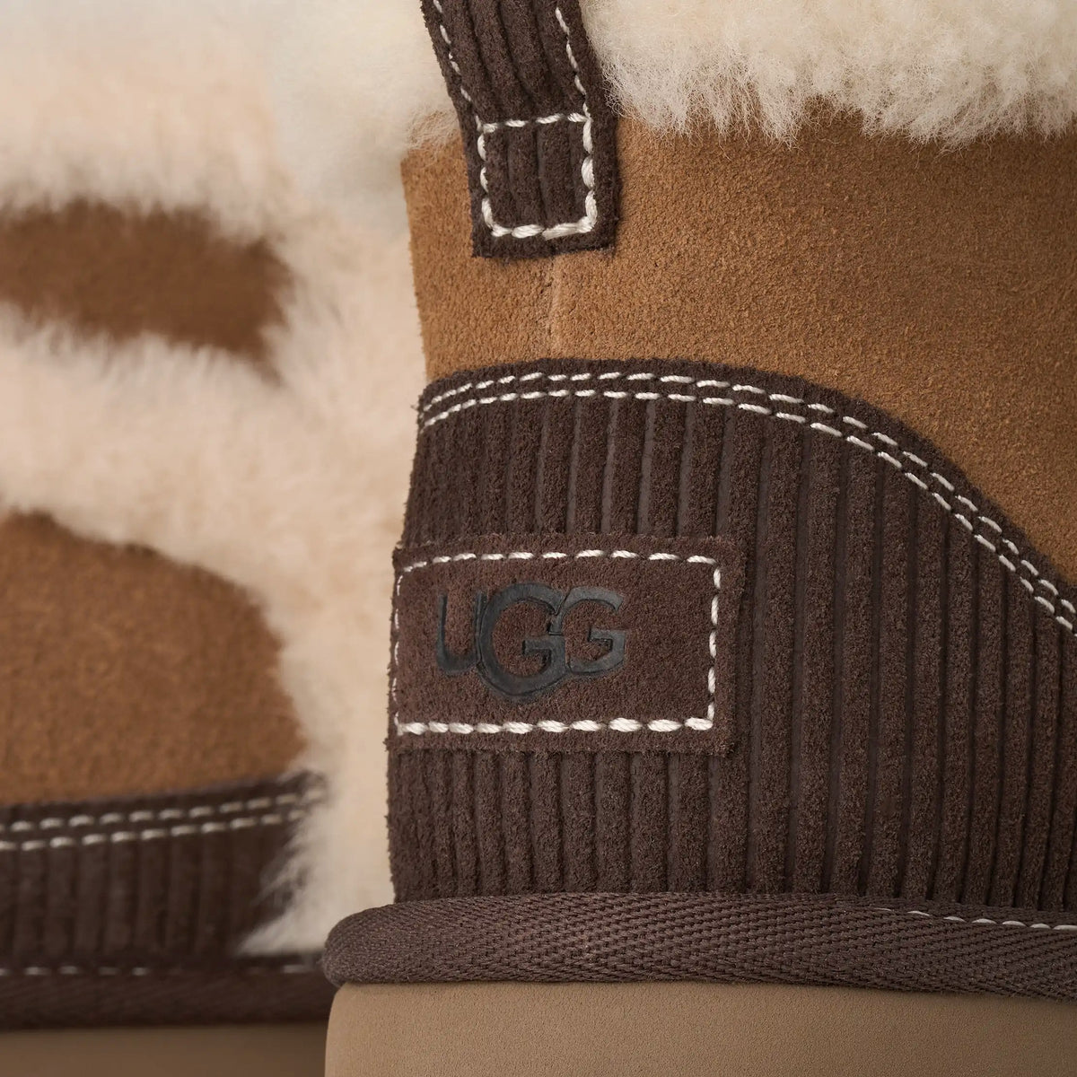UGG Classic Mini II Heritage - Chestnut