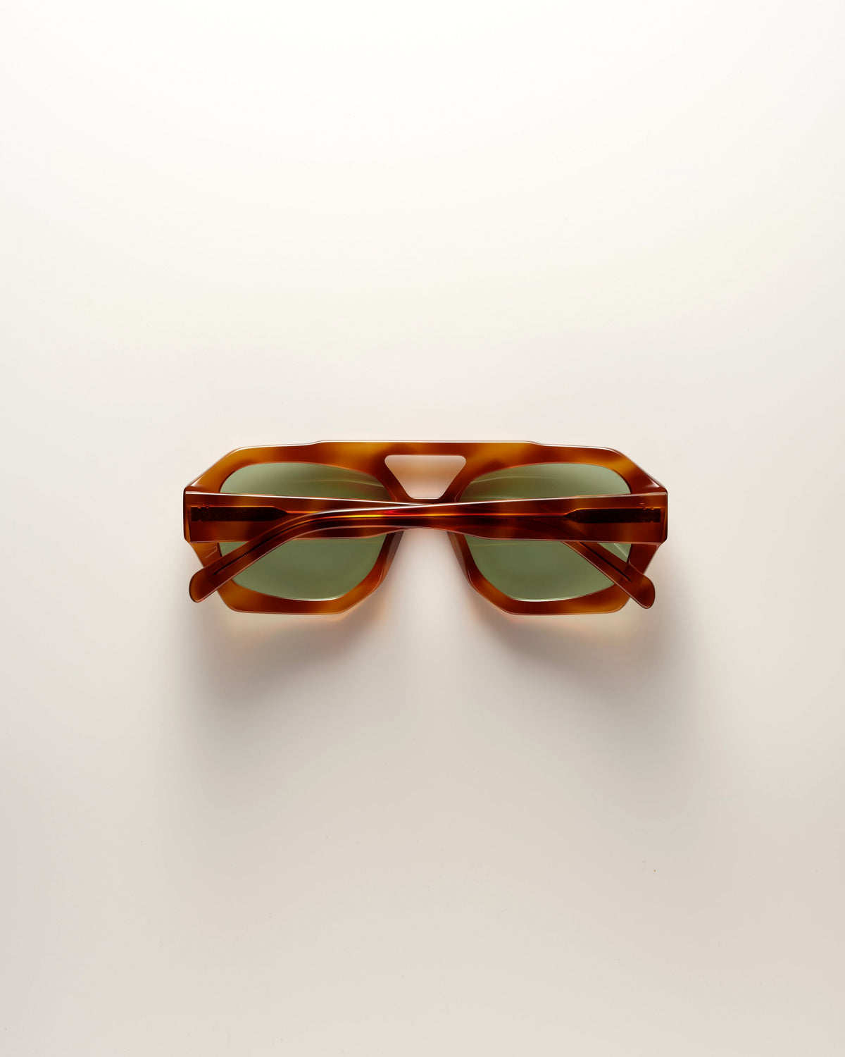 VEHLA River Sunglasses - Honey Tort/Sage