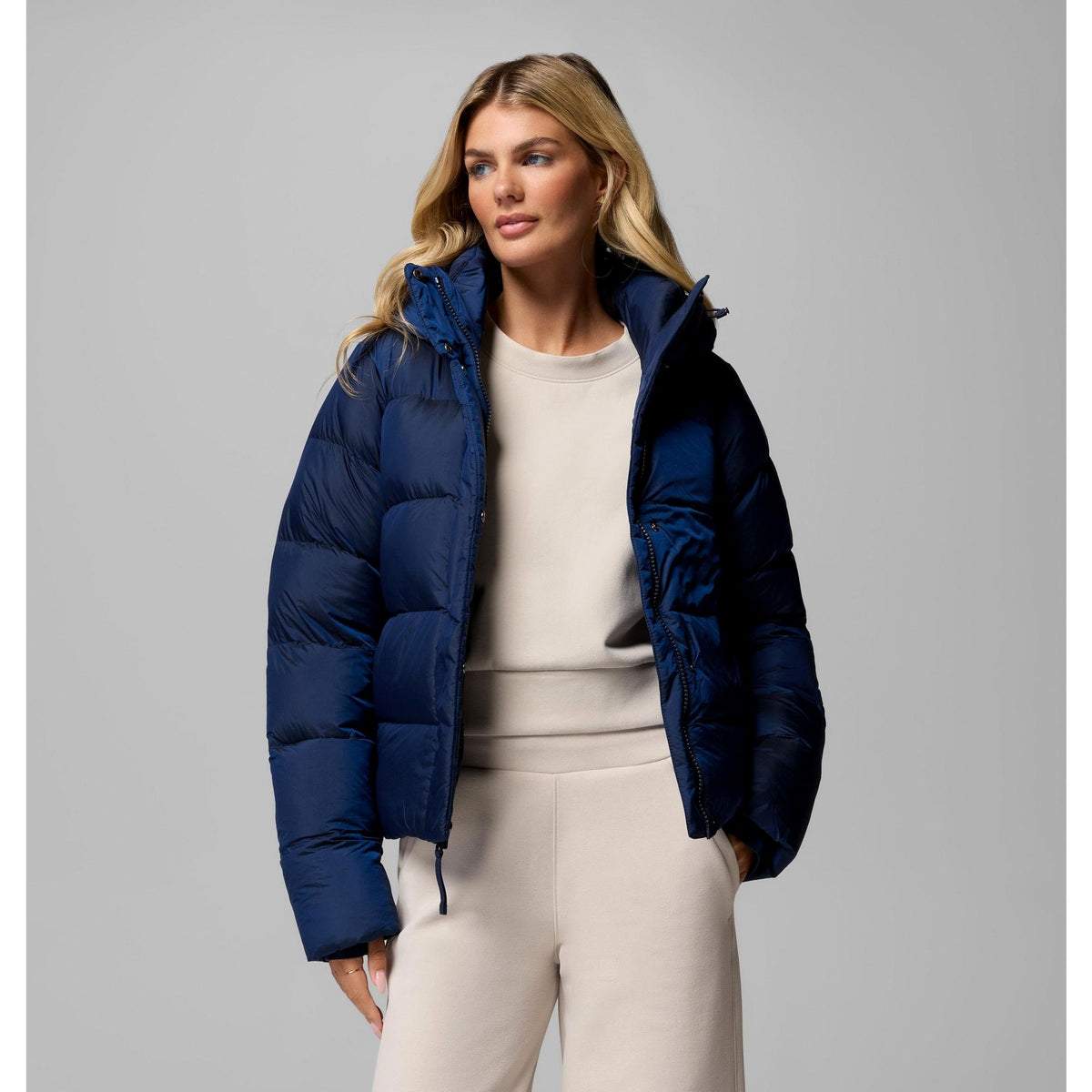 Columbia Women's Amaze Puff Hooded Jacket - Collegiate Navy High Shine