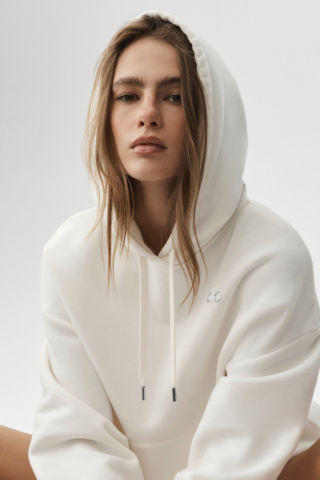Alo Yoga Accolade Hoodie - Ivory