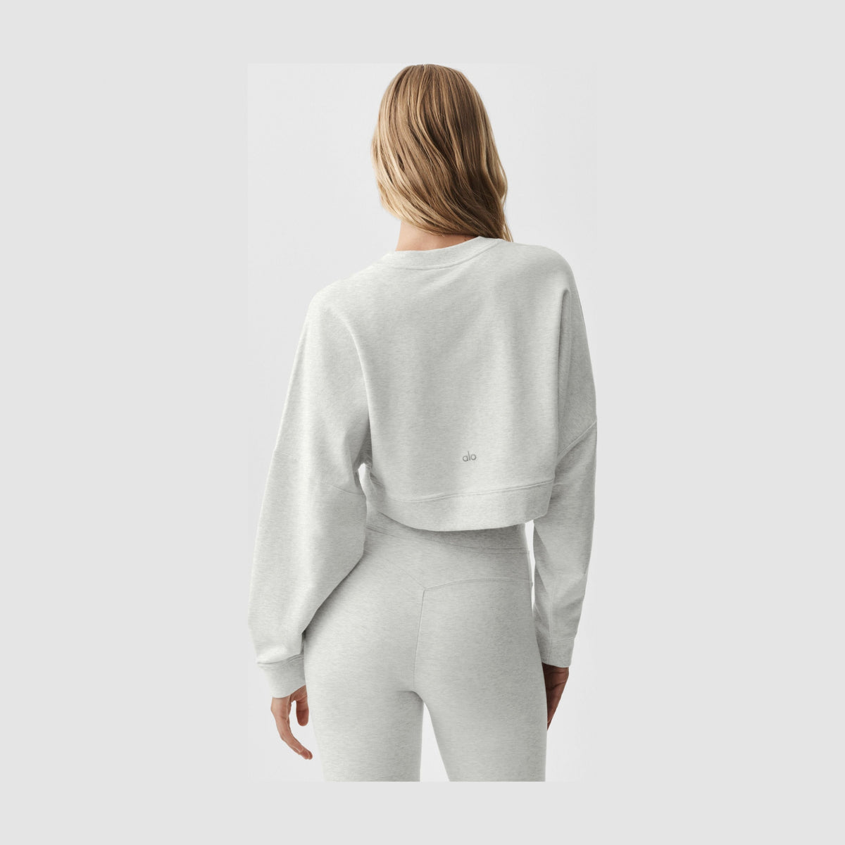 Alo Yoga Cropped Sway Crew Neck Pullover - White Heather