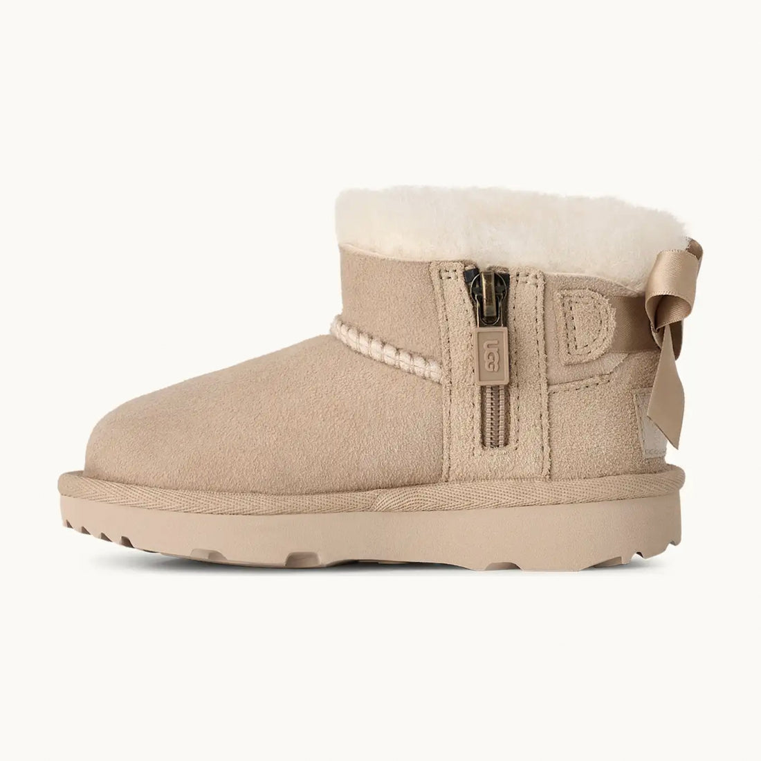UGG Ultra Mini Bailey Bow - Sand