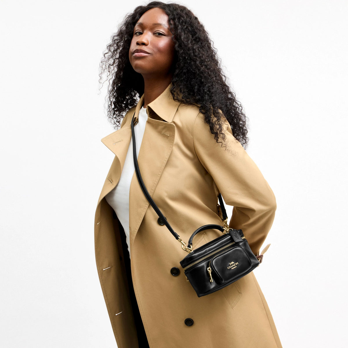 Coach Rainer Crossbody Bag 18 With Pocket - Gold/Black