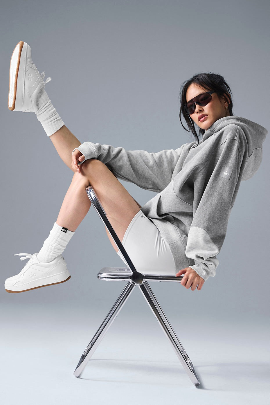 Alo Yoga Make Waves Hoodie - Athletic Heather Grey Tonal