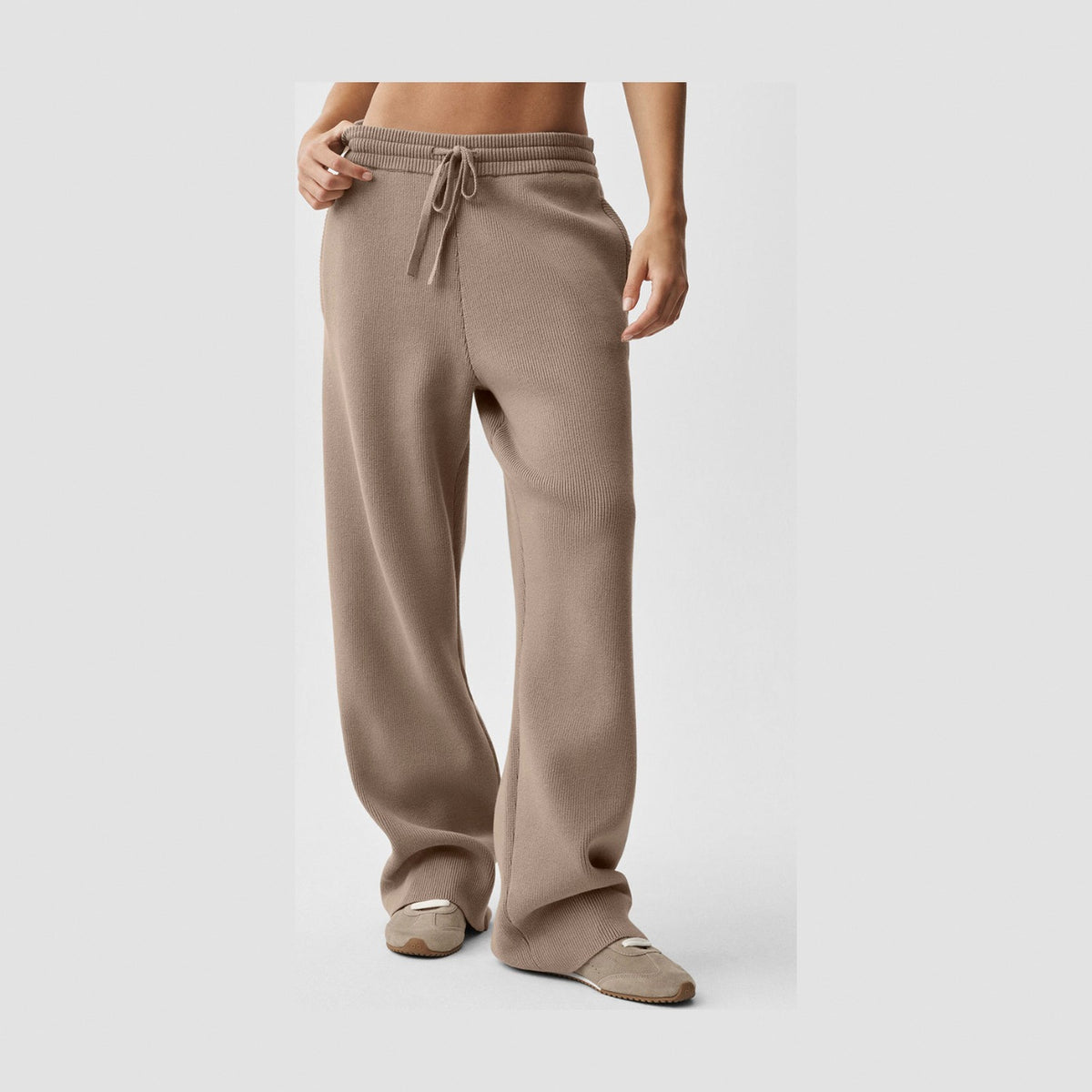 Alo Yoga Scholar Straight Leg Sweatpant - Gravel