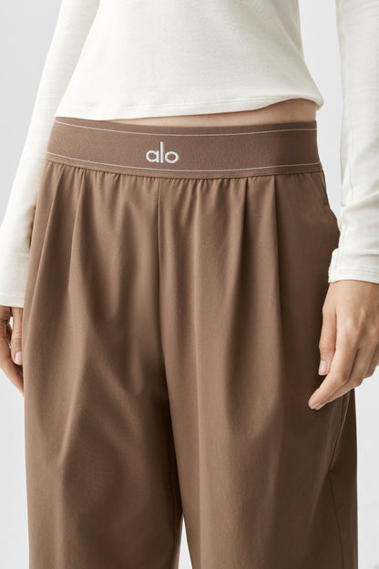 Alo Yoga Suit Up Trouser (Long) - Java Brown