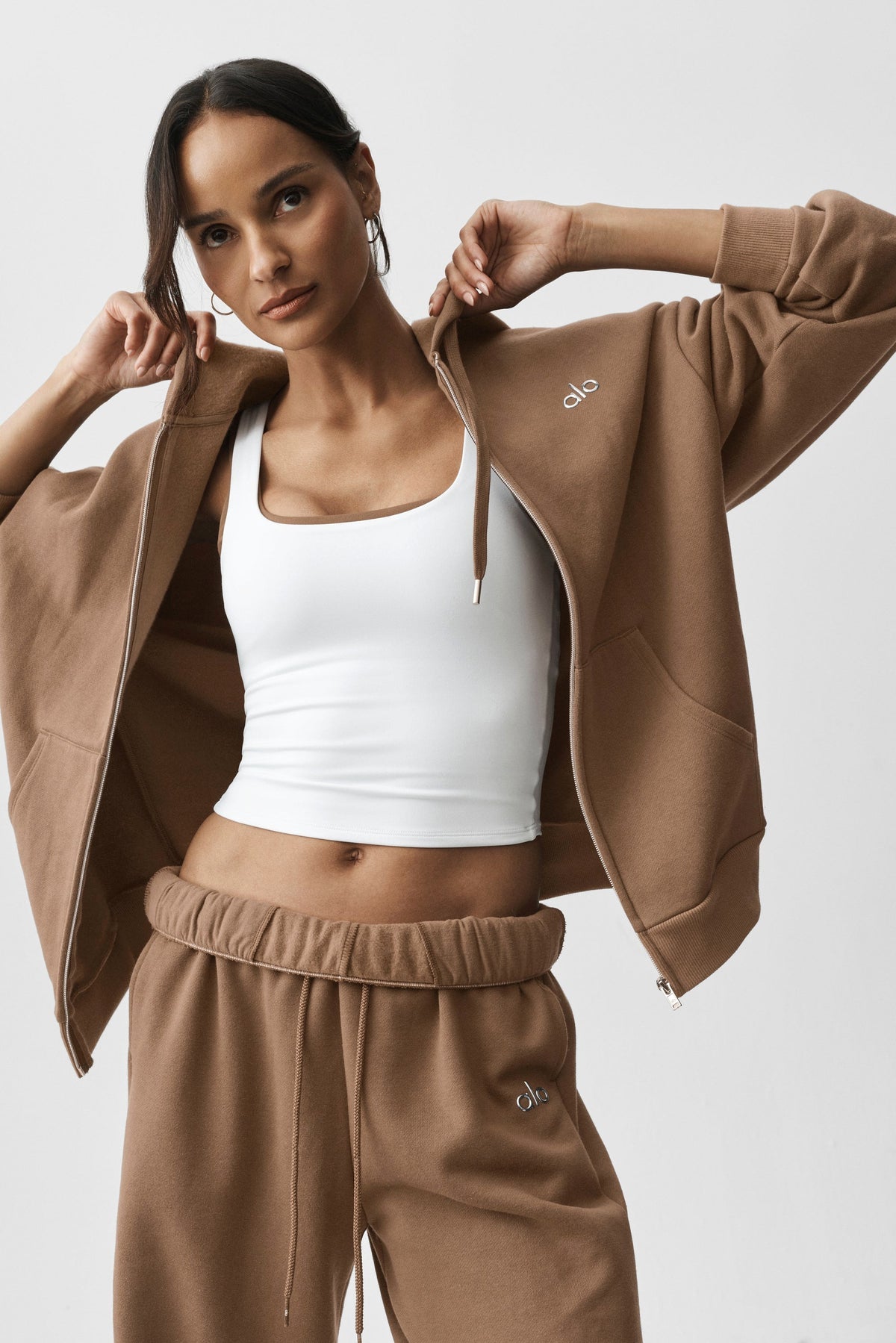 Alo Yoga Accolade Full Zip Hoodie - Java Brown