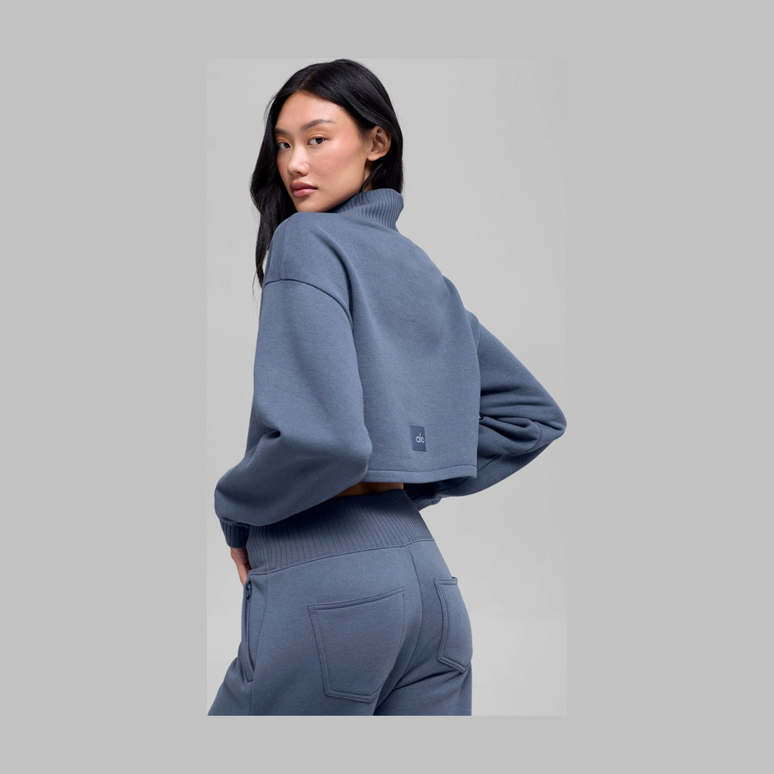 Alo Yoga Cropped Serenity Coverup - Bluestone